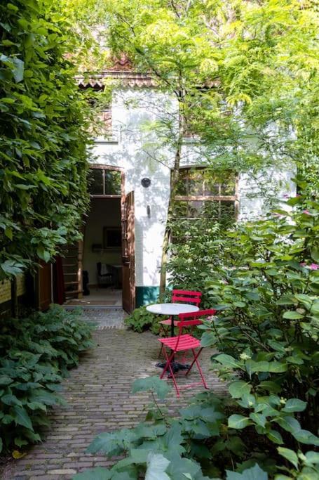 הוילה אנטוורפן Carriage House In Quiet Ecological Garden מראה חיצוני תמונה